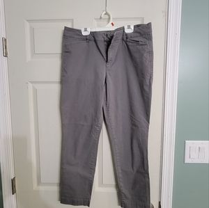 Old Navy Gray Pixie Ankle Pants Size 12